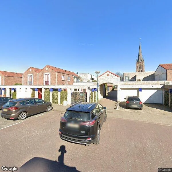 Straatbeeld van Raadhuisplein 15, 5443AT Haps