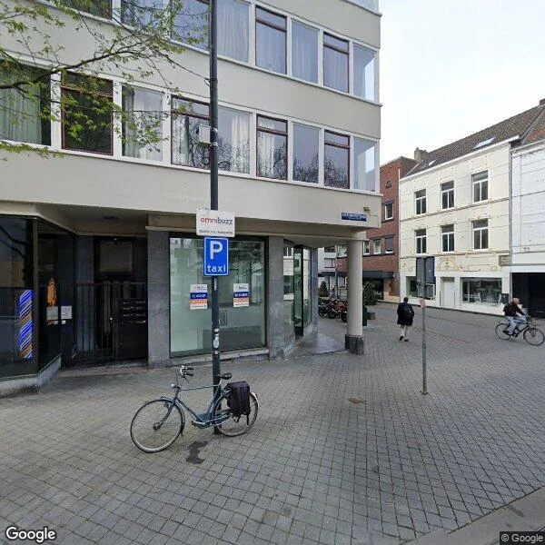 Straatbeeld van Raadhuisstraat 10, 6411HM Heerlen