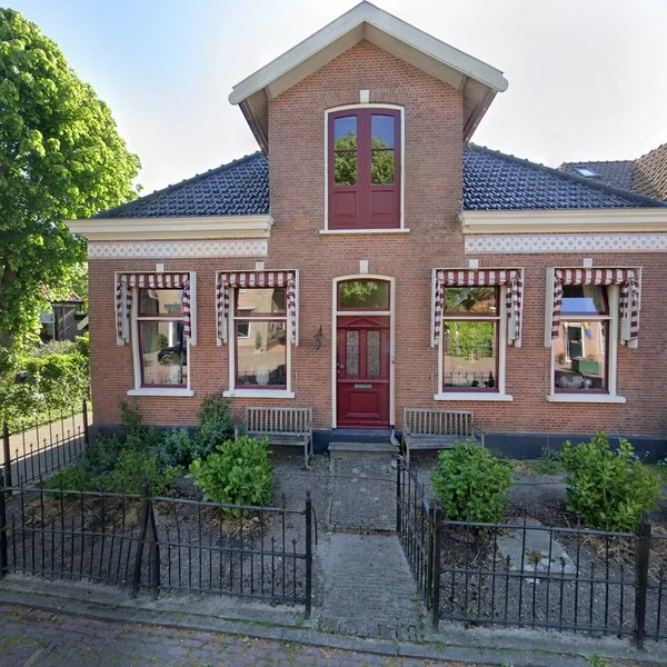 Straatbeeld van Raadhuisstraat 16, 1484EM Graft
