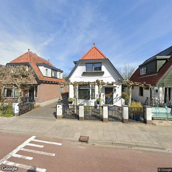 Straatbeeld van Raadhuisstraat 3, 1121XC Landsmeer