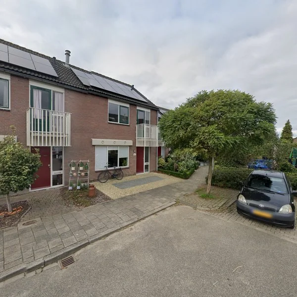 Straatbeeld van Ratelaar 9, 2771RH Boskoop