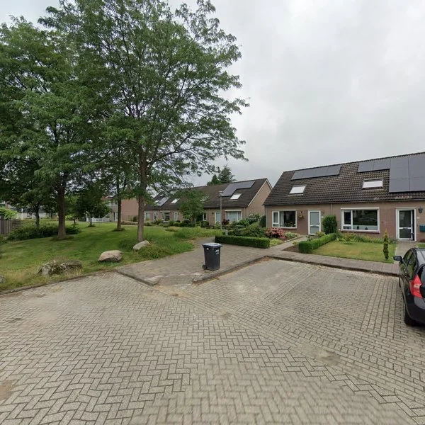 Straatbeeld van Ravelijn 137, 7823TC Emmen