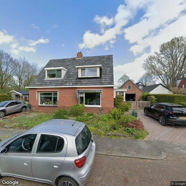 Straatbeeld van Redger van Bolhuisstraat 14, 9989EV Warffum