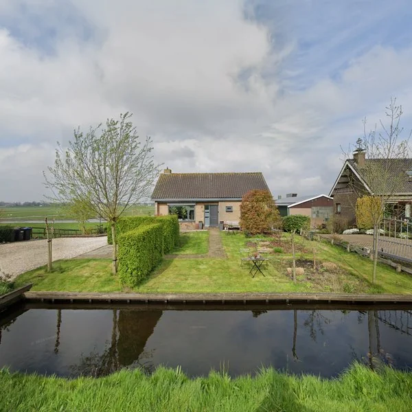 Straatbeeld van Reewal 24, 2811PV Reeuwijk