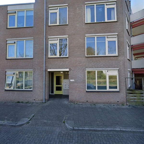 Straatbeeld van Regentenstraat 12, 8014VK Zwolle