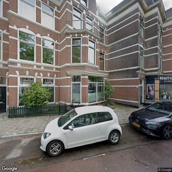 Straatbeeld van Regentesselaan 134, 2562EE Den Haag