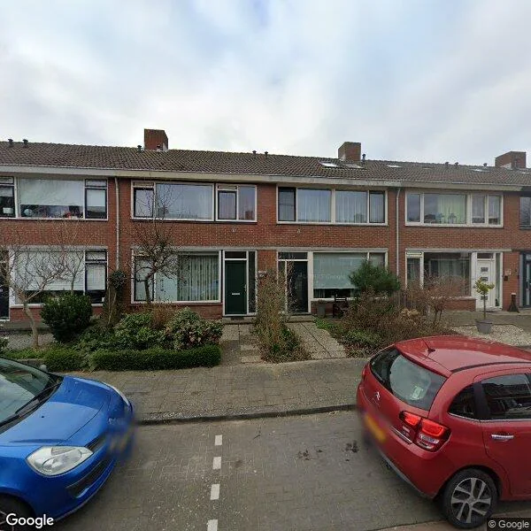 Straatbeeld van Reggestraat 31, 4388RP Oost-Souburg