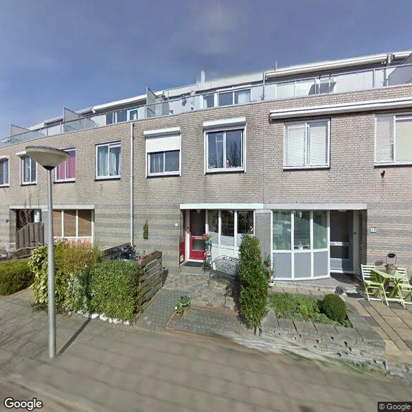 Straatbeeld van Reina Prinsen Geerligssingel 11, 2642AT Pijnacker