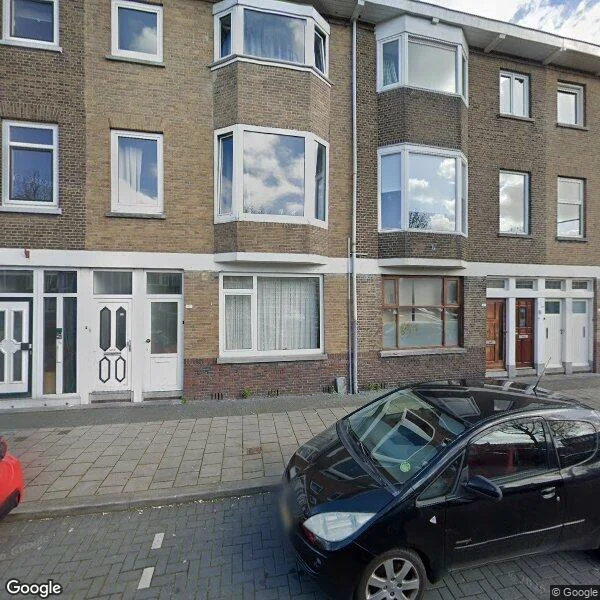 Straatbeeld van Rembrandtlaan 50A, 3117VM Schiedam