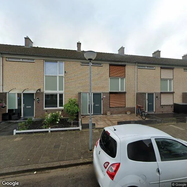 Straatbeeld van René van Chalonstraat 122, 5923BZ Venlo