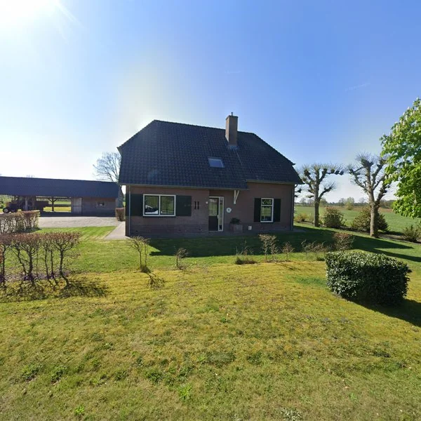 Straatbeeld van Reuskenweg 6, 8112PS Nieuw Heeten
