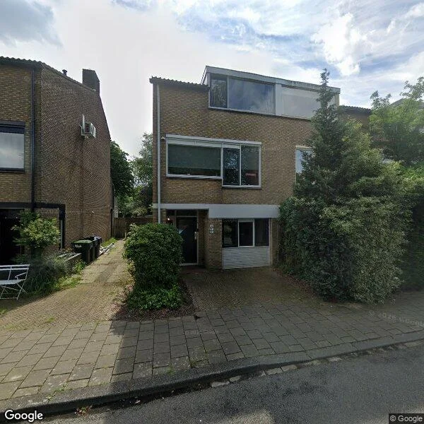 Straatbeeld van Revalmeen 10, 3844CE Harderwijk