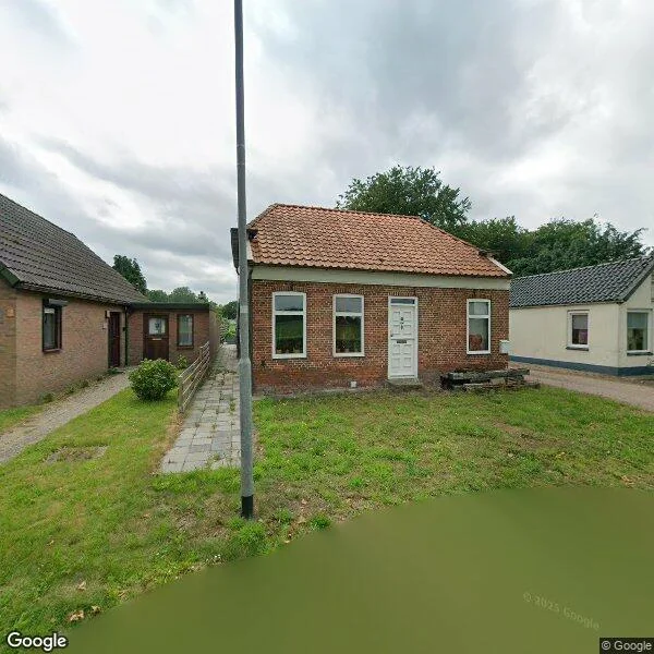 Straatbeeld van Rhederweg 52, 9695CE Bellingwolde