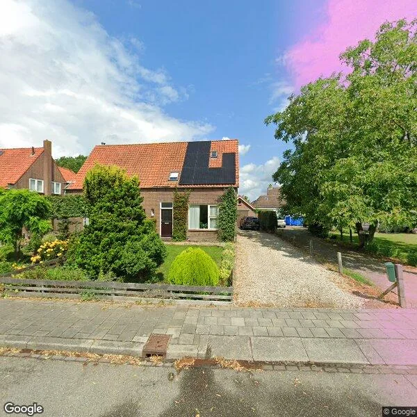 Straatbeeld van Rhenoyseweg 14, 4152EL Rhenoy