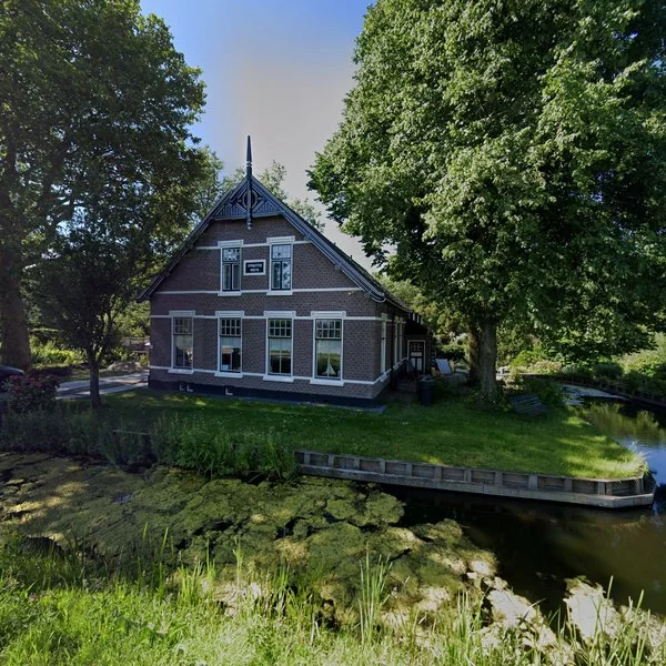 Straatbeeld van Ridderbuurt 6, 2402NJ Alphen aan den Rijn