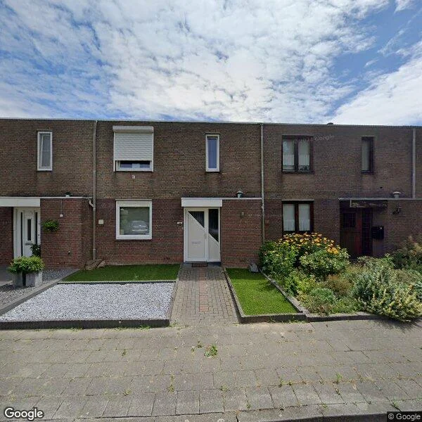 Straatbeeld van Rietbeek 38, 6166GV Geleen