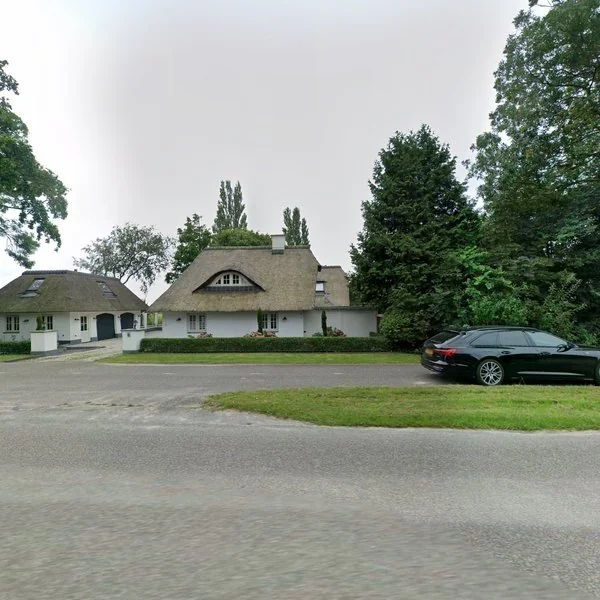 Straatbeeld van Rijksstraatweg 6, 8813JH Schalsum