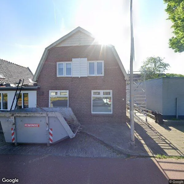 Straatbeeld van Rijksstraatweg 76, 8121EG Olst