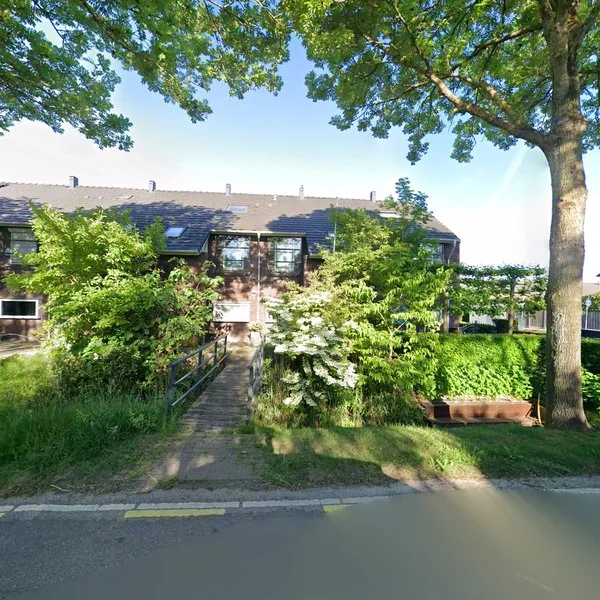 Straatbeeld van Rijksstraatweg 93B, 3316EE Dordrecht