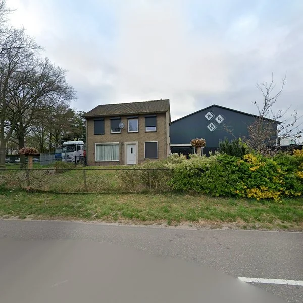 Straatbeeld van Rijksweg 12, 5386LD Geffen