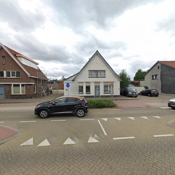 Straatbeeld van Rijksweg 122, 7011EC Gaanderen