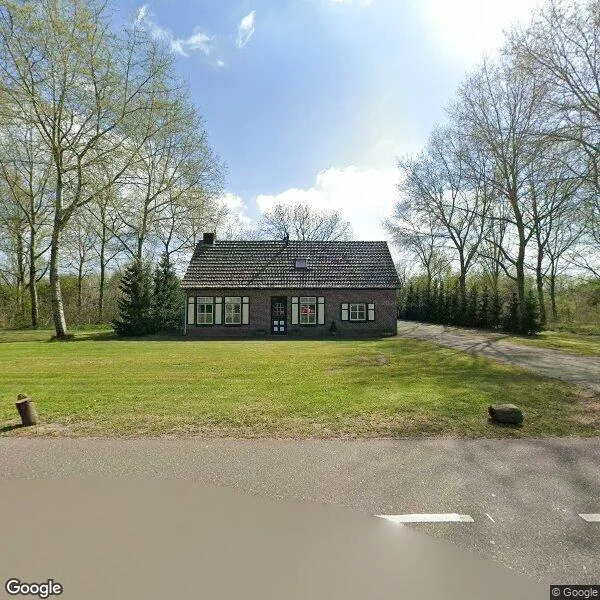 Straatbeeld van Rijksweg 34, 5391LL Nuland