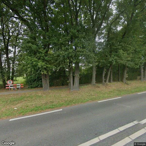 Straatbeeld van Rijksweg Noord 25, 5951AG Belfeld