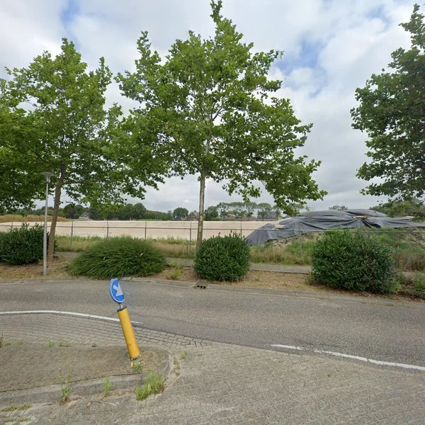 Straatbeeld van Rijndijk 74, 2394AJ Hazerswoude-Rijndijk