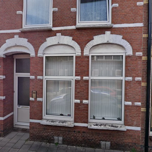 Straatbeeld van Rijndijkstraat 99, 2313NJ Leiden