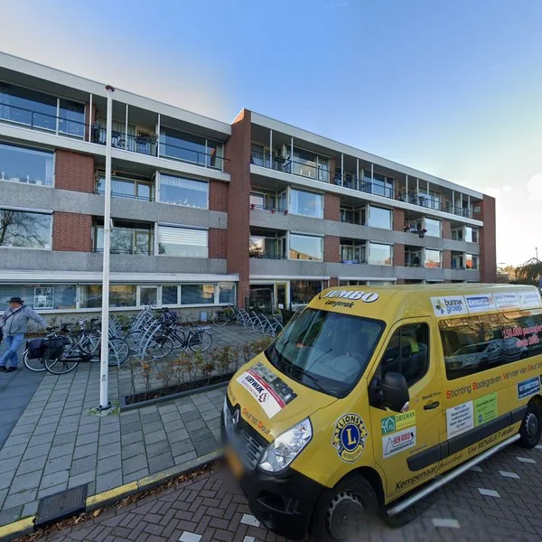 Straatbeeld van Rijngaarde 107, 2411EW Bodegraven