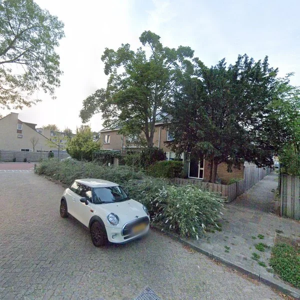 Straatbeeld van Rijnstraat 1, 2931XV Krimpen aan de Lek