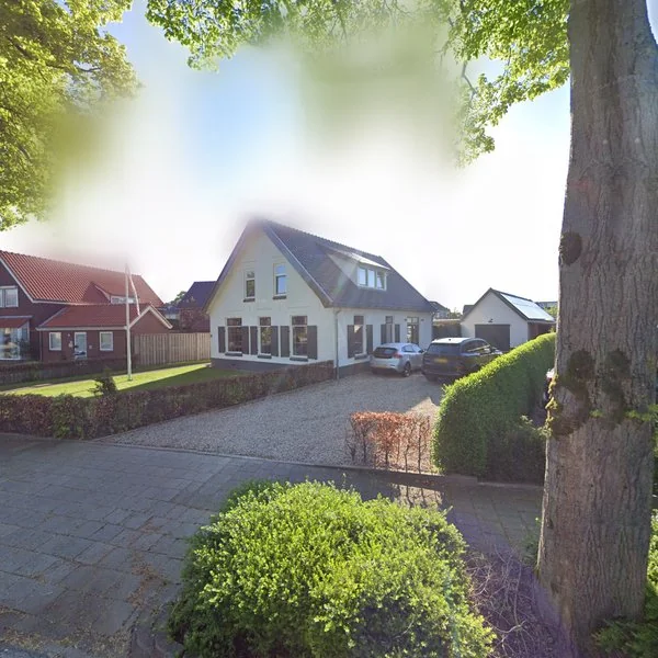 Straatbeeld van Rijnstraat 6, 6686MG Doornenburg