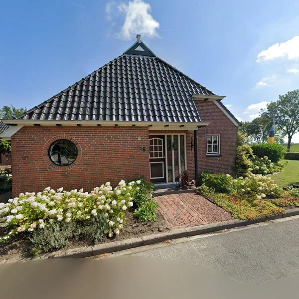 Straatbeeld van Rikkerdaweg 8, 9884PB Niehove