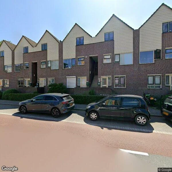 Straatbeeld van Ringdijk 210, 3332LD Zwijndrecht