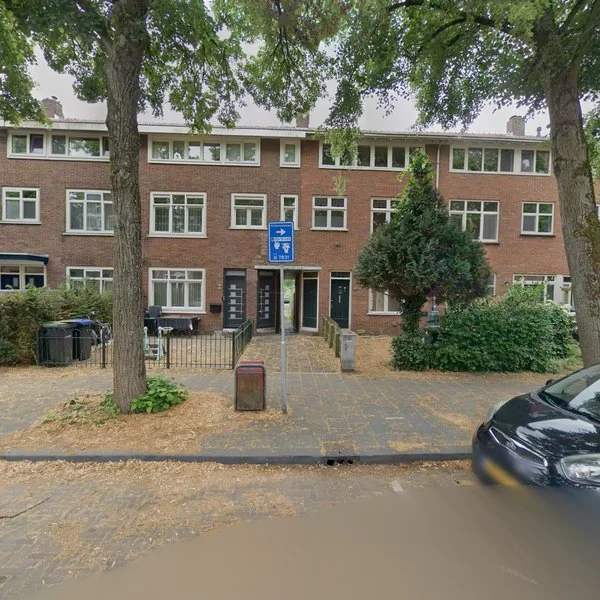 Straatbeeld van Riouwstraat 68, 3312XM Dordrecht