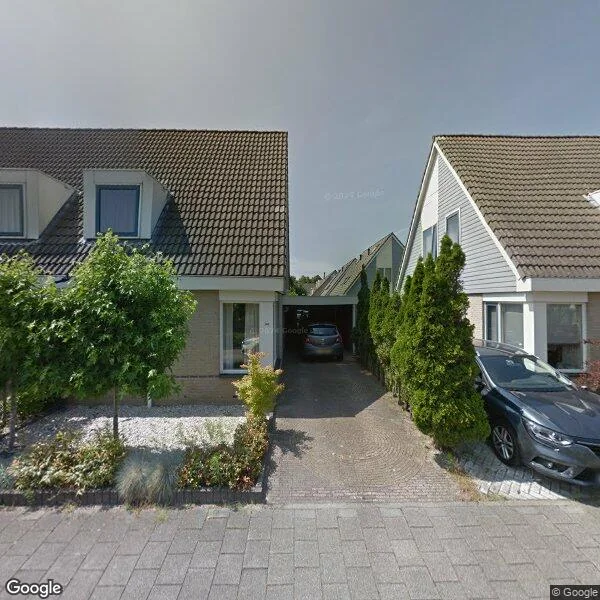 Straatbeeld van Rivierenlaan 142, 8226LJ Lelystad