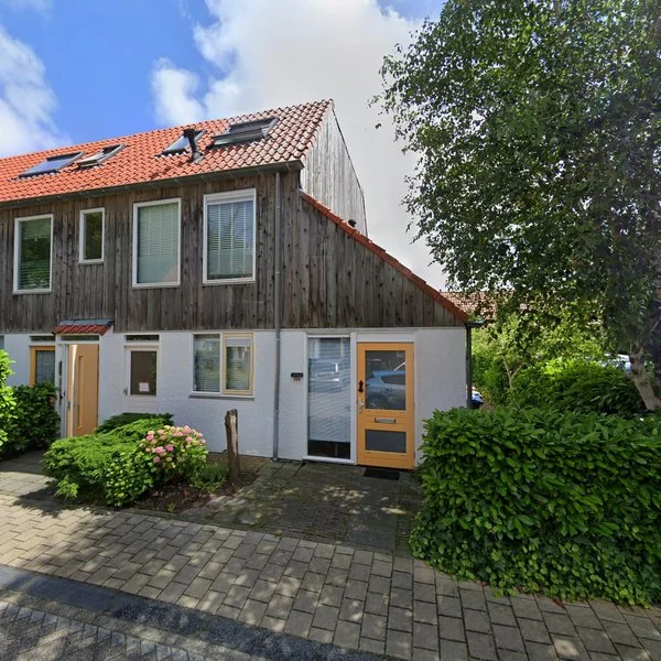 Straatbeeld van Rivierenlaan 231, 8226LG Lelystad