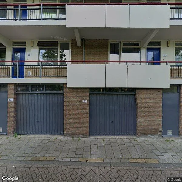 Straatbeeld van Rode Kruislaan 335, 1111NM Diemen