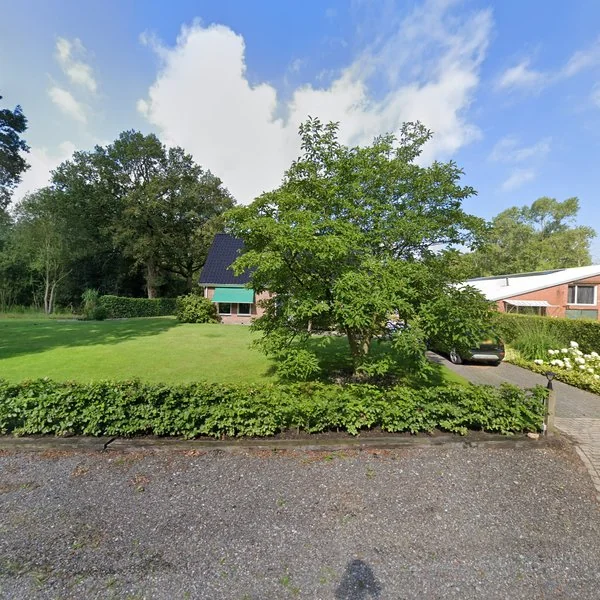 Straatbeeld van Roderwolderweg 15-2, 9314TA Foxwolde