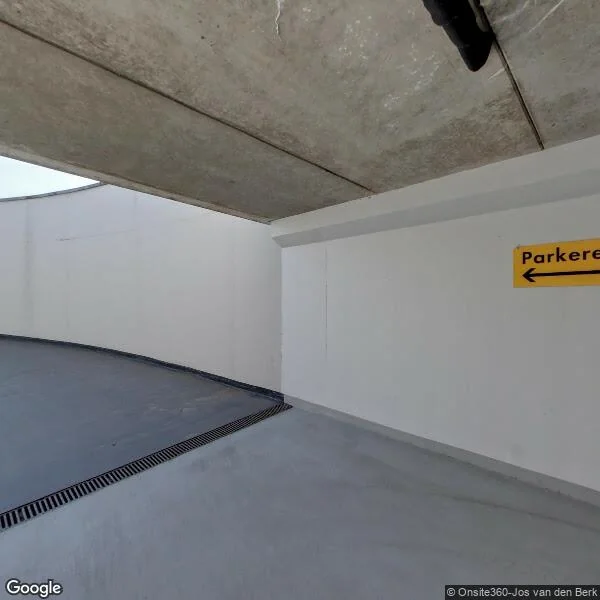Straatbeeld van Roersingel 29, 6041KX Roermond