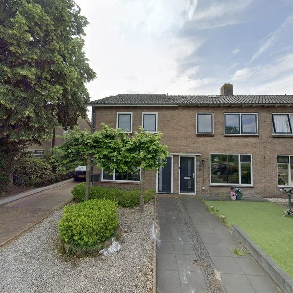 Straatbeeld van Rogat 24, 7949AB Rogat