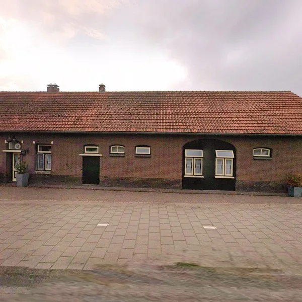 Straatbeeld van Roggelsedijk 26, 5768RB Meijel