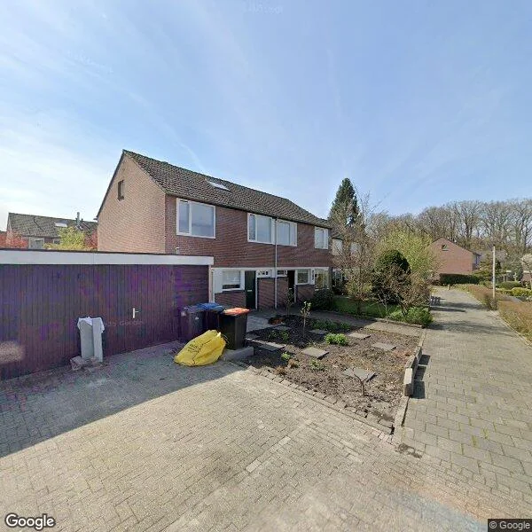 Straatbeeld van Rökkerkamp 8, 7524AV Enschede