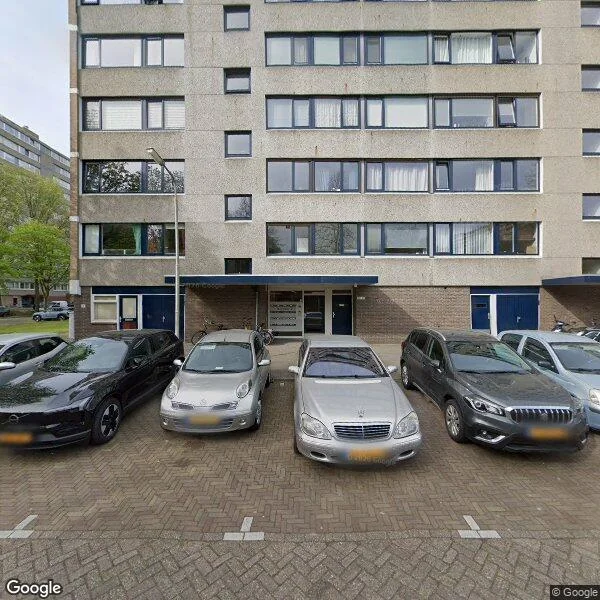 Straatbeeld van Roland Holstlaan 900, 2624JK Delft