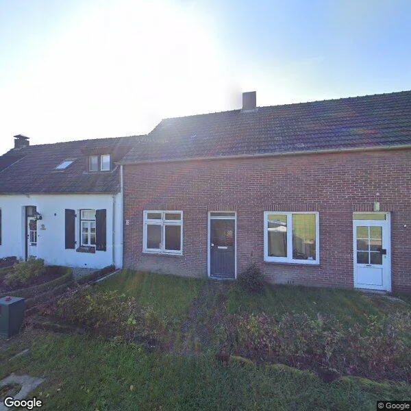 Straatbeeld van Ronkensteinseweg 1, 5951NE Belfeld