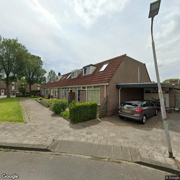 Straatbeeld van Roptastate 18, 8926RN Leeuwarden