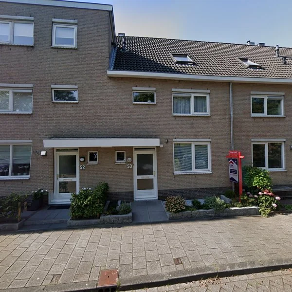 Straatbeeld van Rosmolen 50, 2406JV Alphen aan den Rijn