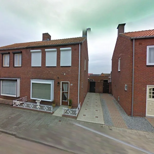 Straatbeeld van Rozenstraat 31, 4569AT Graauw