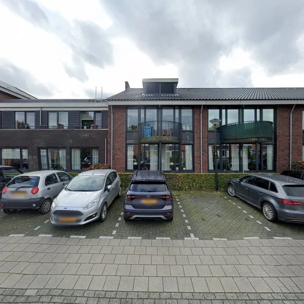 Straatbeeld van Rozenstraat 4c, 4261CG Wijk en Aalburg