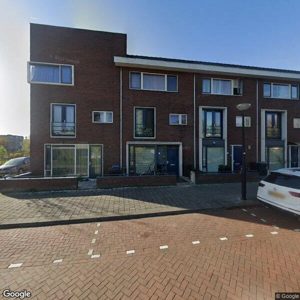 Straatbeeld van Ruijs de Beerenbroucklaan 1, 3118GS Schiedam